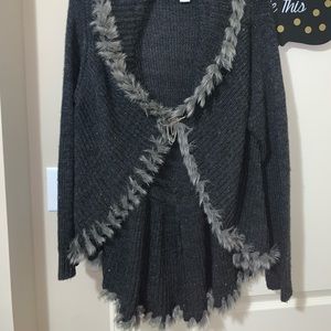 Cache Sweater